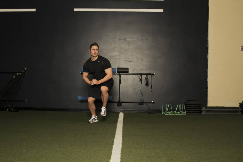 Alternative demonstration of Alternate Leg Diagonal Bound exercise