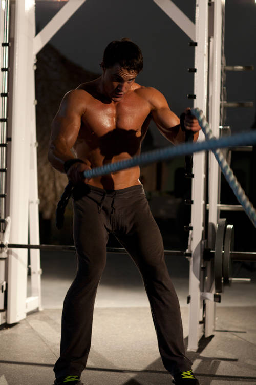 Alternative demonstration of Battling Ropes exercise