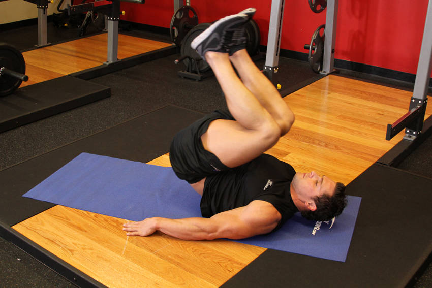 Alternative demonstration of Bent-Knee Hip Raise exercise