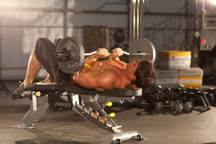Alternative demonstration of Close-Grip EZ-Bar Press exercise
