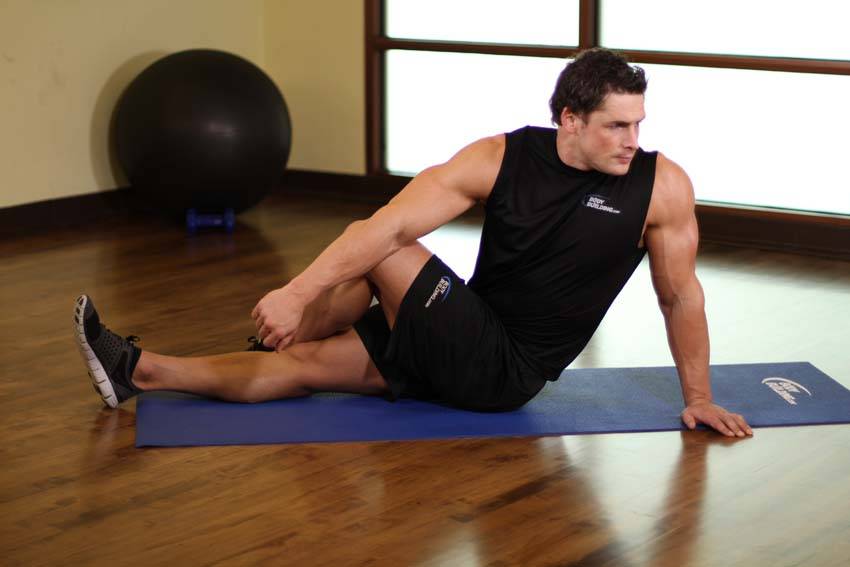Alternative demonstration of Dancer's Stretch exercise