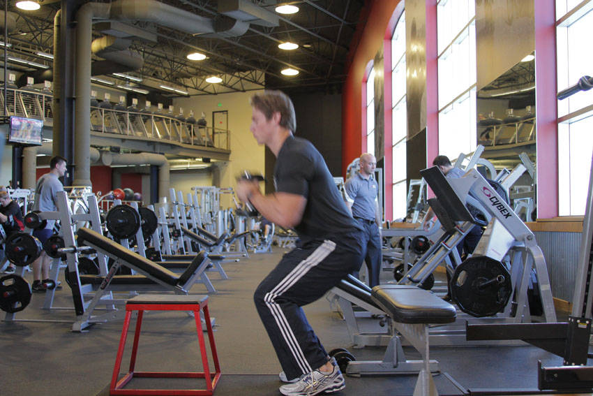 Alternative demonstration of Dumbbell Seated Box Jump exercise