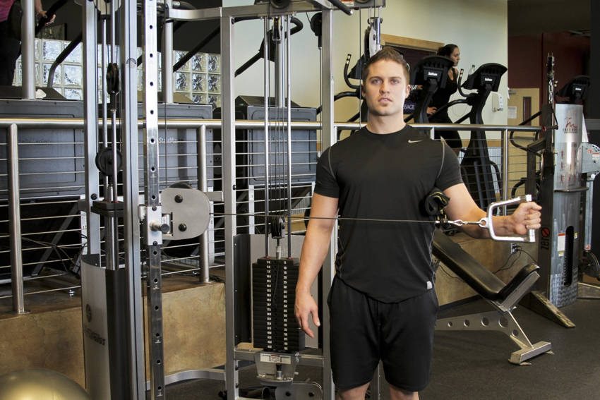 Alternative demonstration of External Rotation with Cable exercise