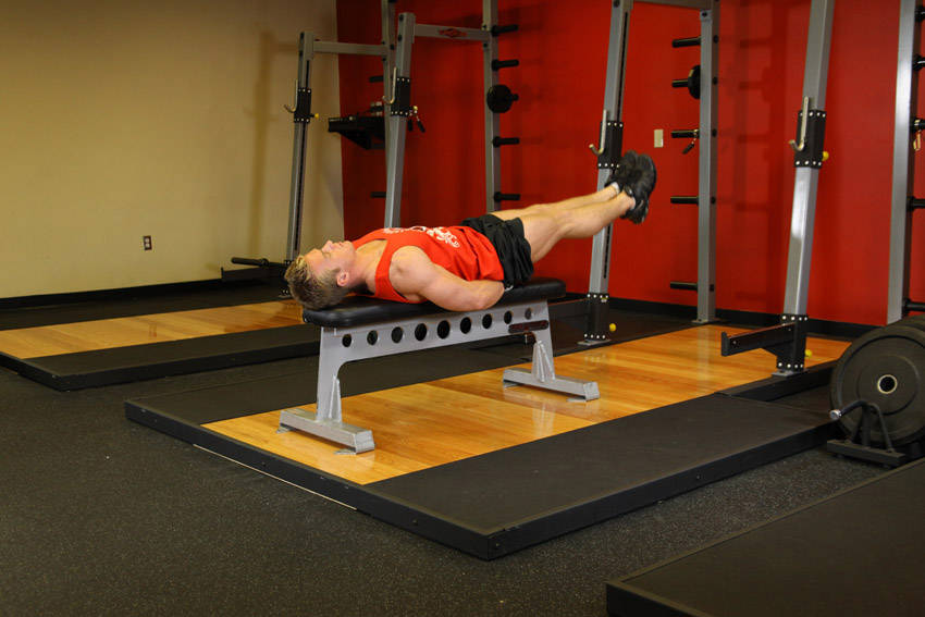Alternative demonstration of Flat Bench Leg Pull-In exercise