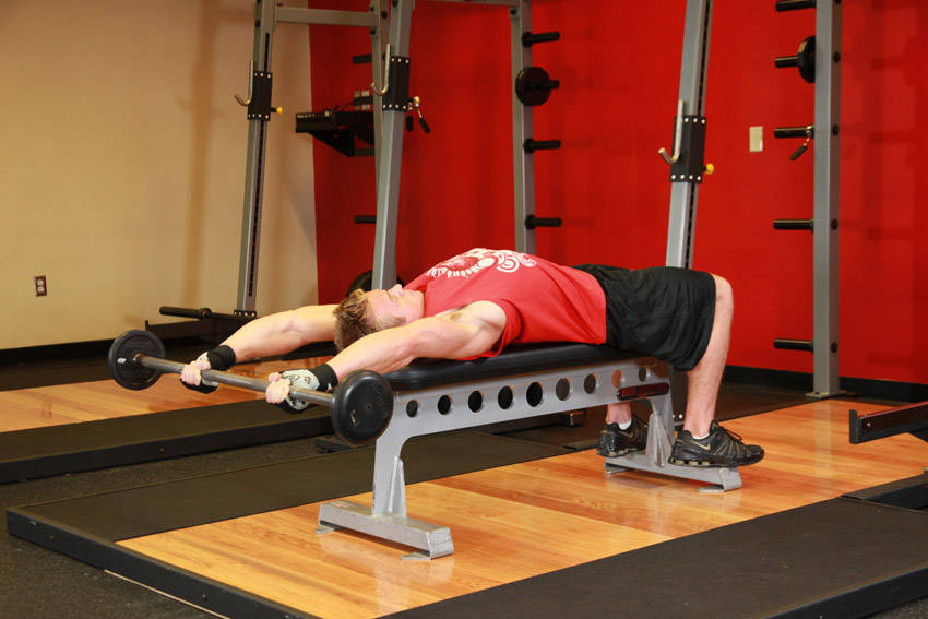 Alternative demonstration of Front Raise And Pullover exercise