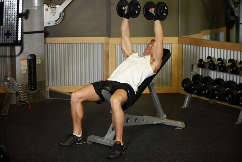 Alternative demonstration of Incline Dumbbell Press exercise