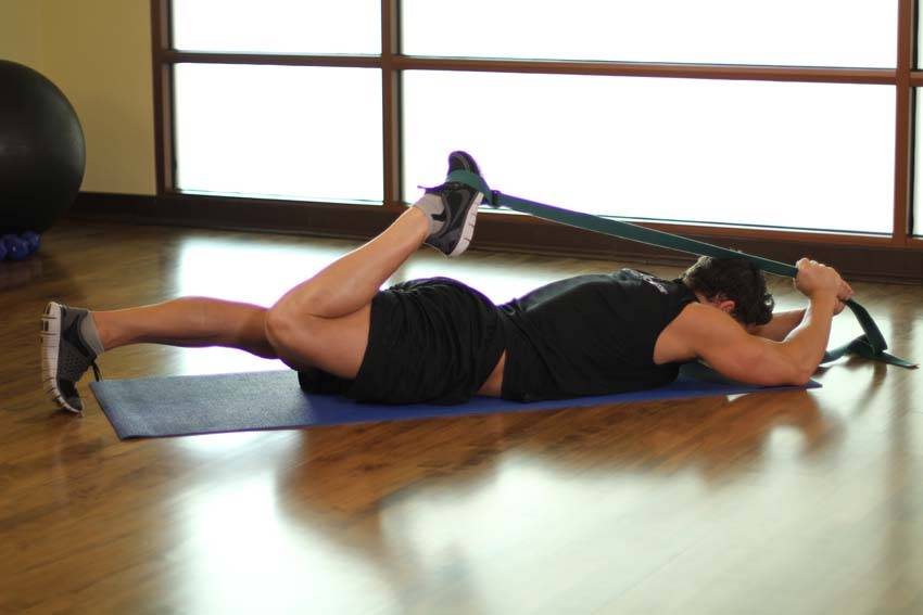 Alternative demonstration of Intermediate Hip Flexor and Quad Stretch exercise