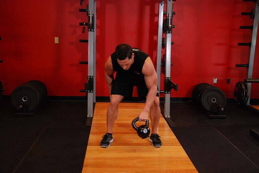 Alternative demonstration of Kettlebell Figure 8 exercise