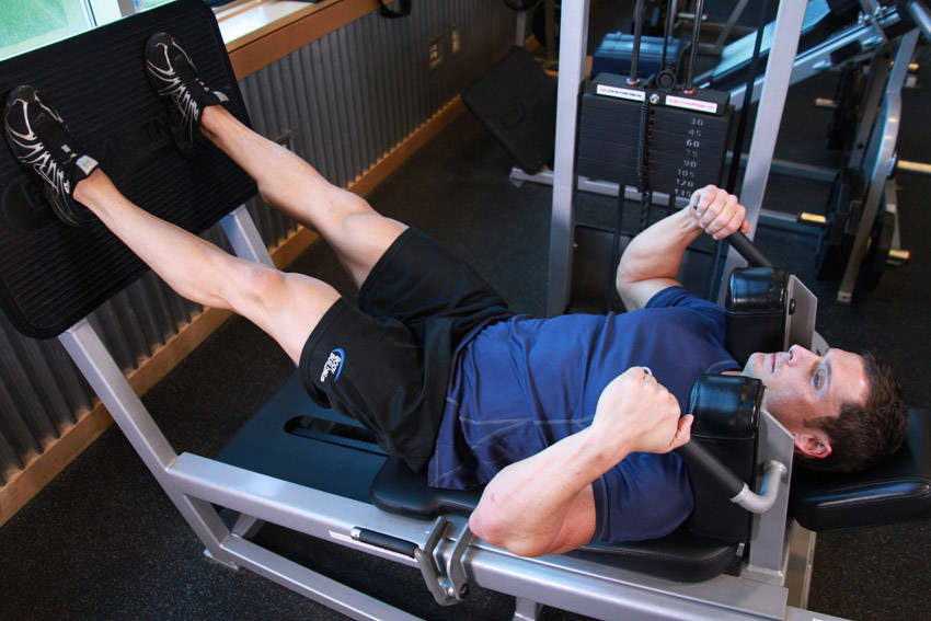 Alternative demonstration of Lying Machine Squat exercise