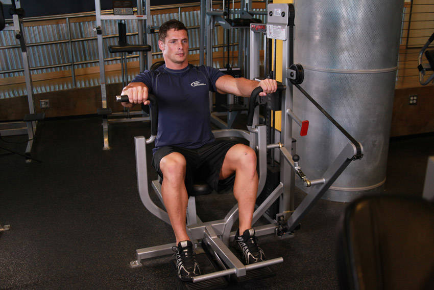 Alternative demonstration of Machine Bench Press exercise