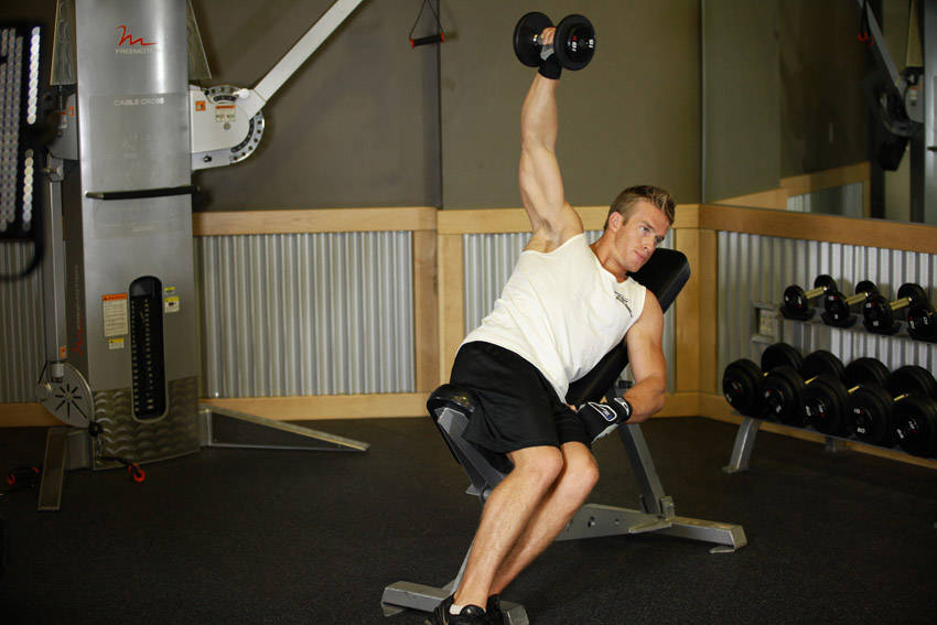 Alternative demonstration of One-Arm Incline Lateral Raise exercise