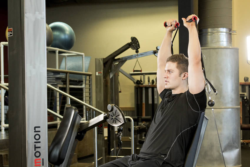 Alternative demonstration of Seated Cable Shoulder Press exercise