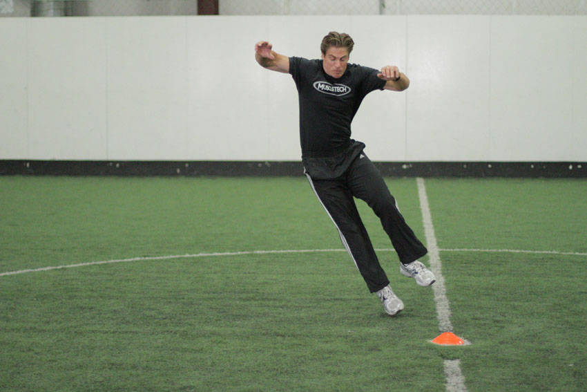 Alternative demonstration of Side Standing Long Jump exercise