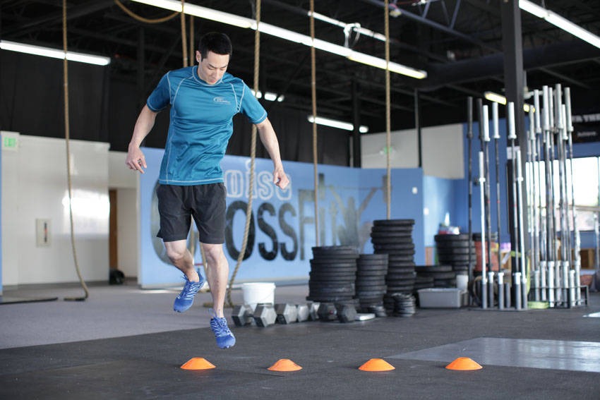 Alternative demonstration of Single-Leg Lateral Hop exercise