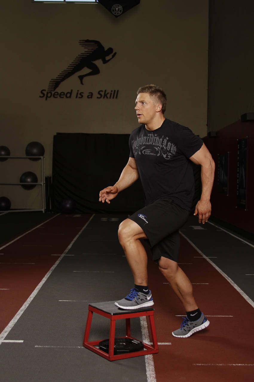 Demonstration of Single Leg Push-off exercise showing proper form and technique