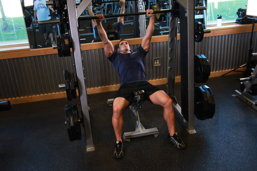 Alternative demonstration of Smith Incline Shoulder Raise exercise