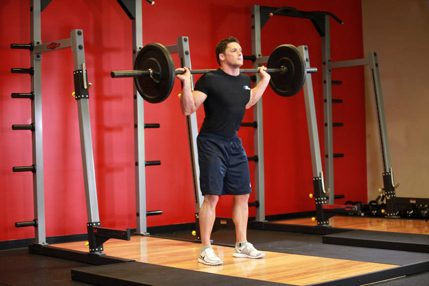 Alternative demonstration of Speed Squats exercise