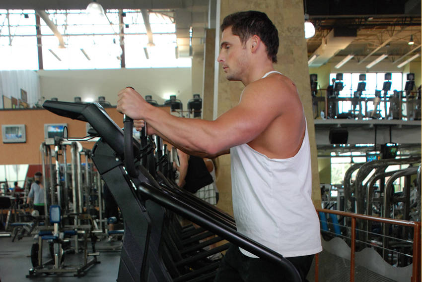 Alternative demonstration of Stairmaster exercise