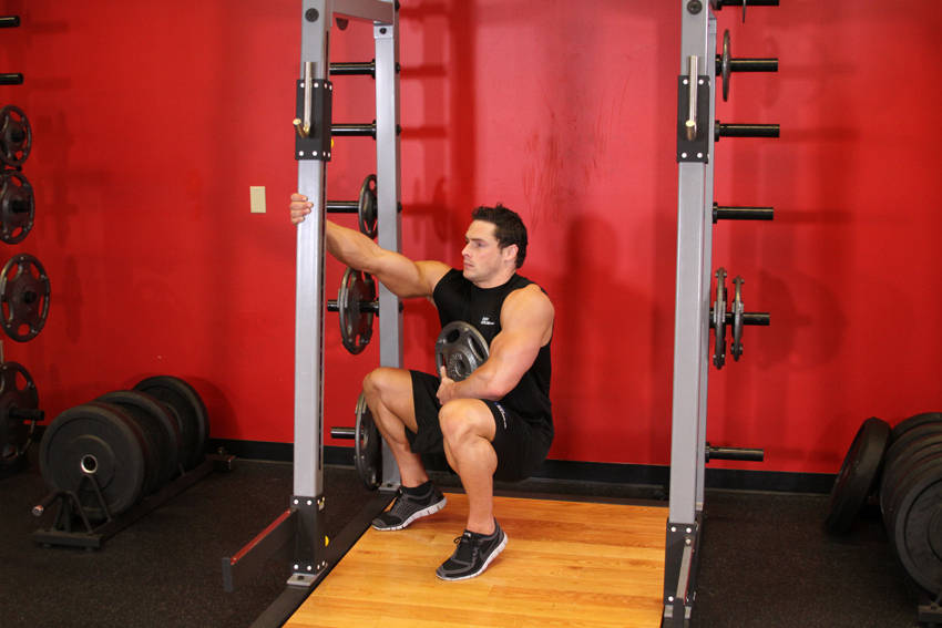 Alternative demonstration of Weighted Sissy Squat exercise