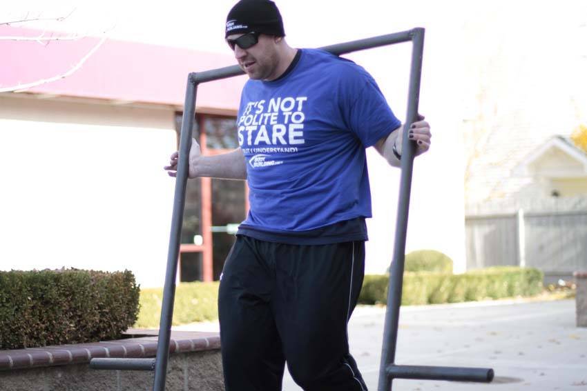 Alternative demonstration of Yoke Walk exercise
